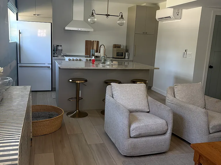 810 Lindsay Ave #1 — Photo 2