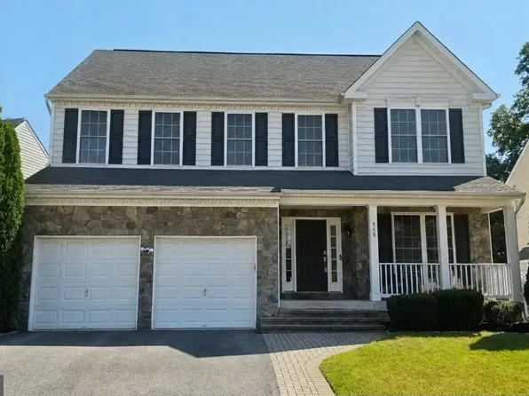 305 Howards Trust Ct, Glen Burnie, MD 21060