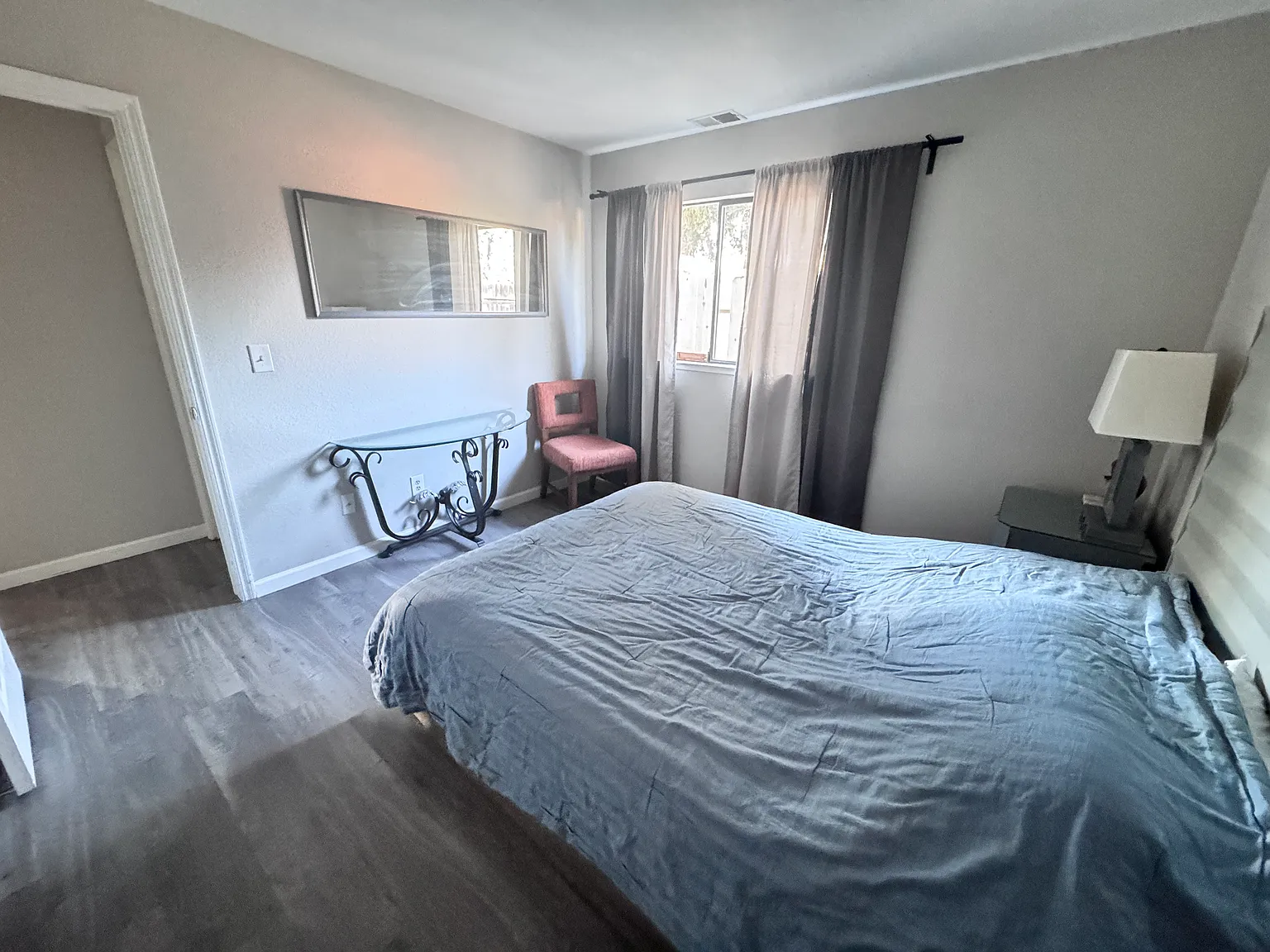 2 bed, 800 sqft, $1,850 — Photo 4