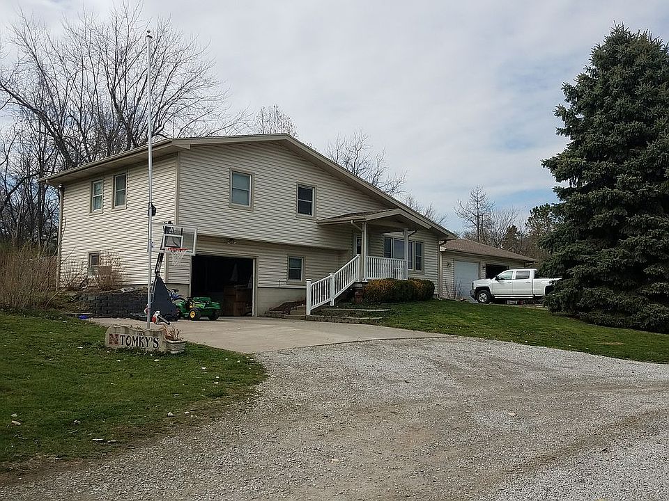 1st image of 1148 5th St