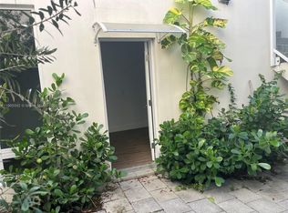 10330 NW 66th St #0, Doral, FL 33178