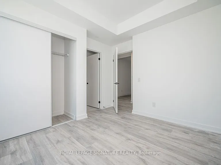 220 Missinnihe Way #1403 — Photo 8
