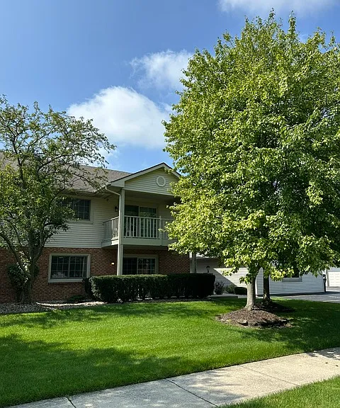 2112 Terrace Dr — Photo 1