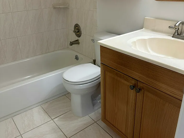 4123 Lazy Hollow Ln N — Photo 25