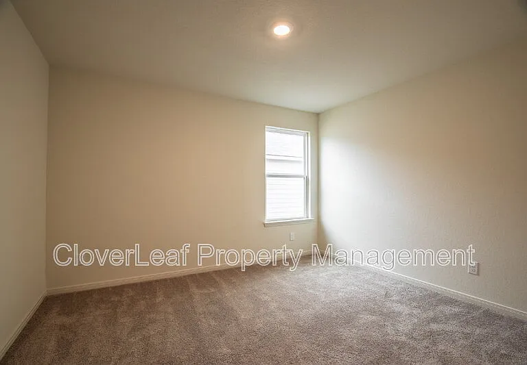4031 Trail De Paris — Photo 29