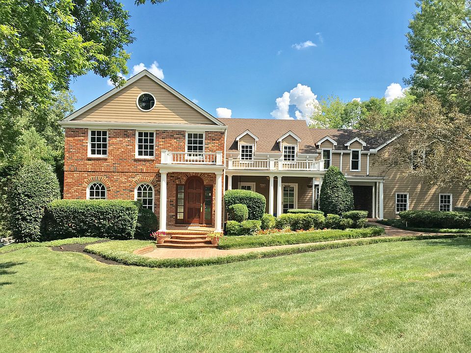 1st image of 652 Northridge Dr