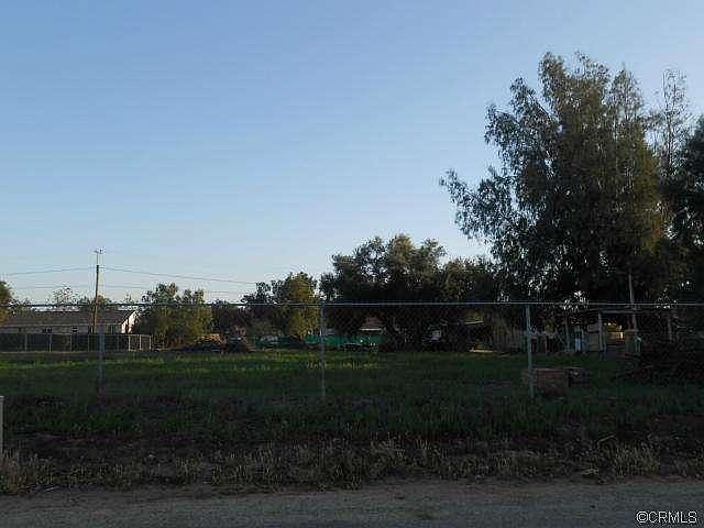 2nd image of 19341 Nandina Ave