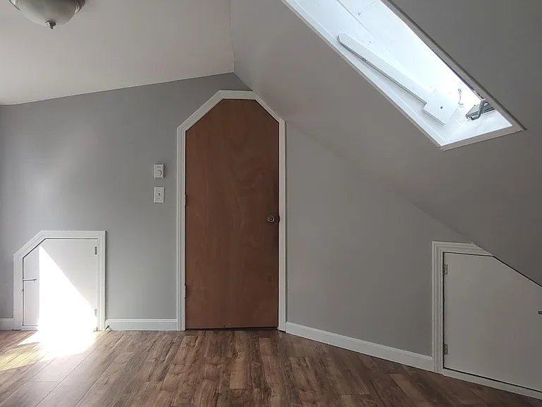 24 Halifax St #3 — Photo 9