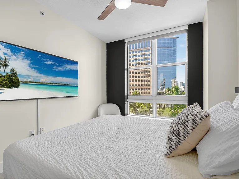550 Okeechobee Blvd #502 — Photo 33