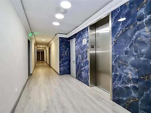 4th image of 2800 Coyle St APT 325