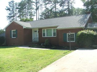 3732 Foxglove Rd, North Chesterfield, VA 23235