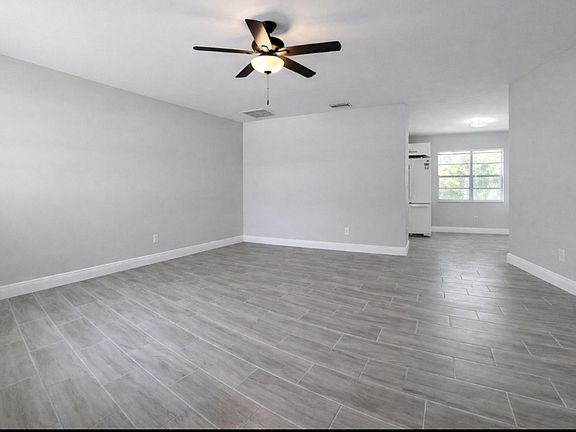 3rd image of 12274 1st St