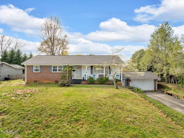 2111 Kipping St, Johnson City, TN 37601