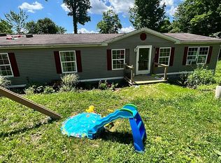 75 Pond Rd, Kerhonkson, NY 12446