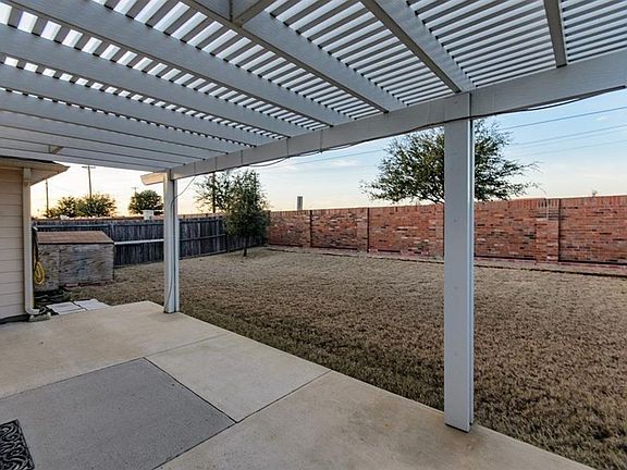 2nd image of 7020 Dove Tail Dr