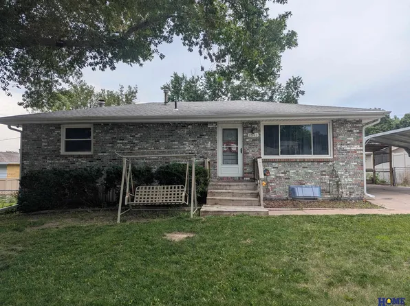 1541 Manatt St, Lincoln, NE 68521
