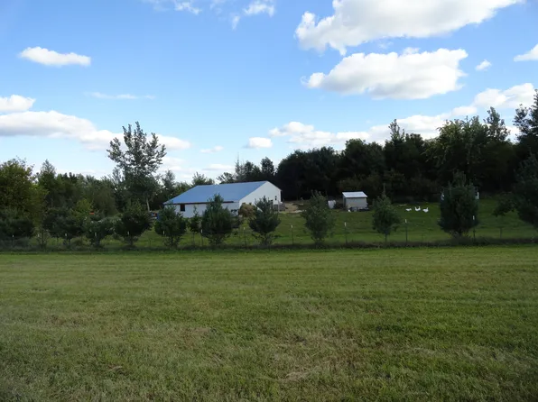 18250 Malvern Rd, Morrison, IL 61270