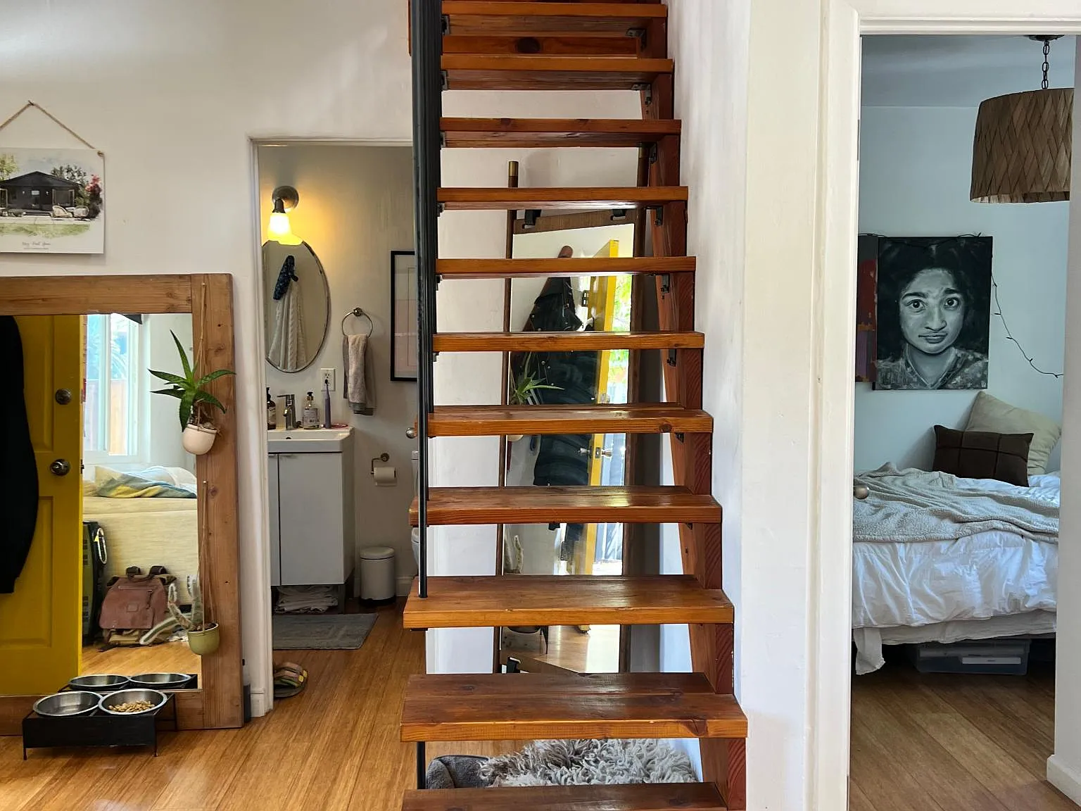 564 Broadway St — Photo 3