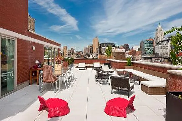 Sold by Corcoran | media 18