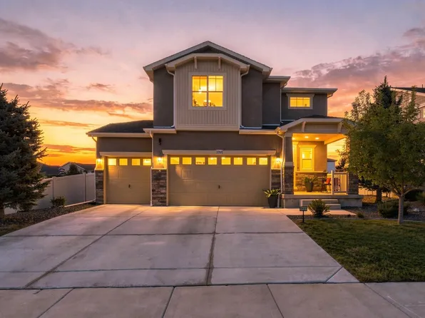3681 Driftwood Dr, Johnstown, CO 80534