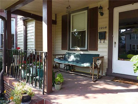 5th image of 1218 Gates Ave