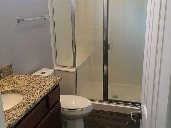 5th image of 11560 Petunia Dr