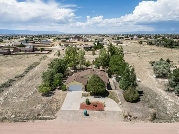 1071 S McCulloch Way, Pueblo West, CO 81007