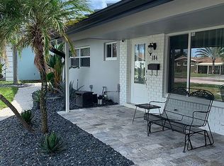 184 SE 10th Ct, Deerfield Beach, FL 33441
