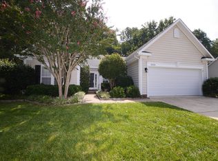 12124 Robins Nest Ln, Charlotte, NC 28269