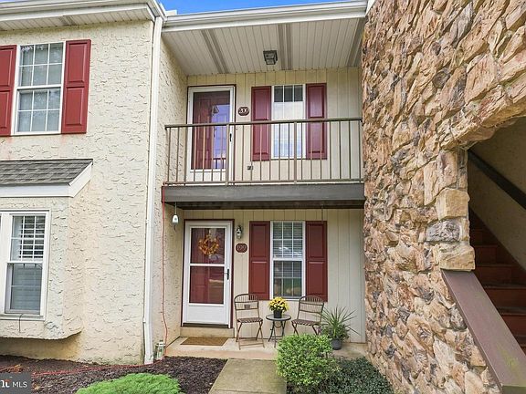 4th image of 199 Oak Knoll Cir