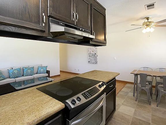 5th image of 1450 42nd Ave APT 4