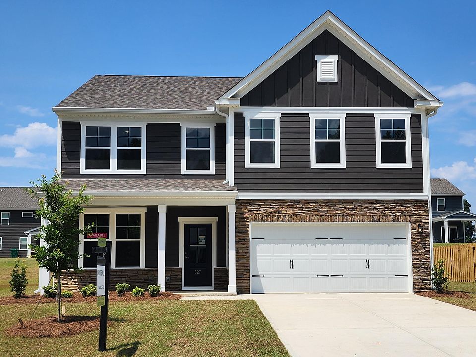 1st image of 527 Alex Ct