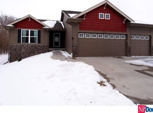 1337 Stone Ridge Dr, Louisville, NE 68037