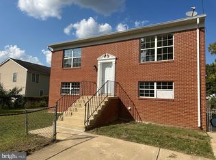 5902 H St, Capitol Heights, MD