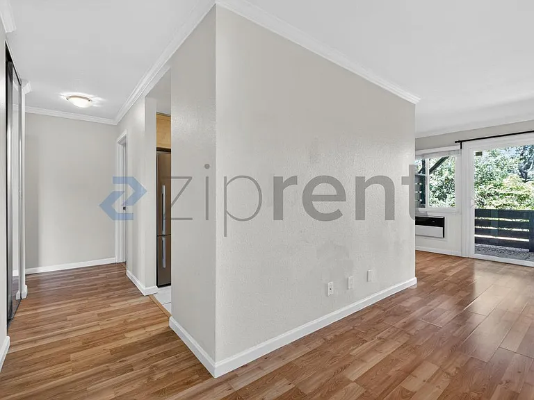 355 Masters Ct #1 — Photo 12
