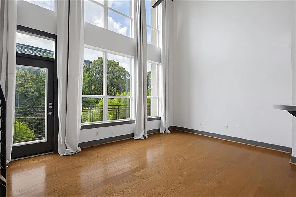 2 bed, 2.0 bath, 1237 sqft, $3,190 — Photo 4