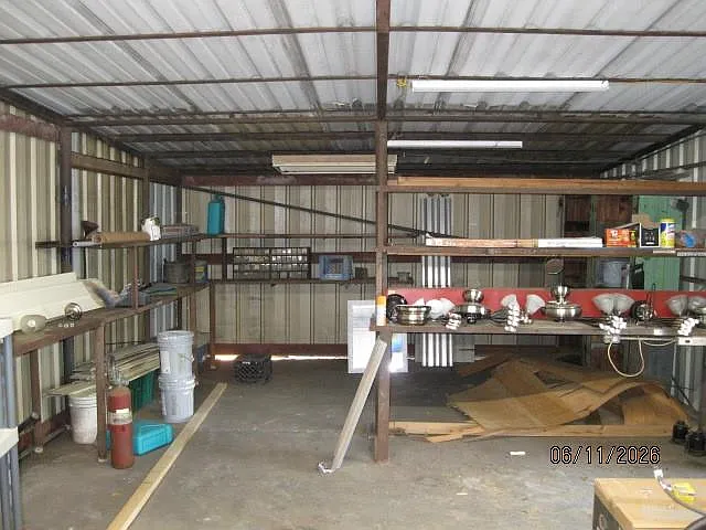 900 Central Ave — Photo 13