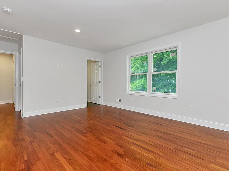 BEDROOM SUITE TWO
With full Bath, walk-in closet + extra linen closet