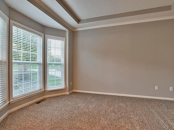 3rd image of 8427 Frederick Ct