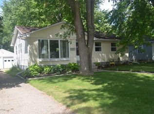 307 6th Ave SE, Glenwood, MN 56334