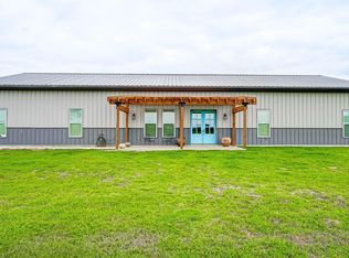 9525 Roesler Rd, Needville, TX 77461