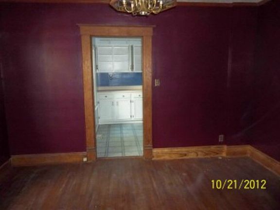 4th image of 455 Allen Ave