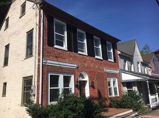 35 Church St, Bloomsbury, NJ 08804