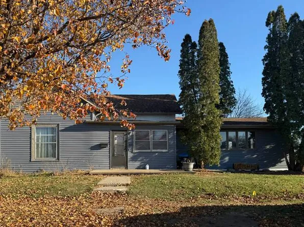 419 New York Ave, Creston, IA 50801