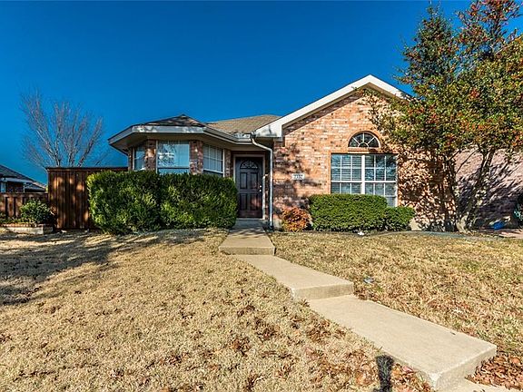 2nd image of 2332 Brookview Dr