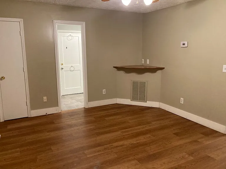 913 Hamilton Ave #B — Photo 13