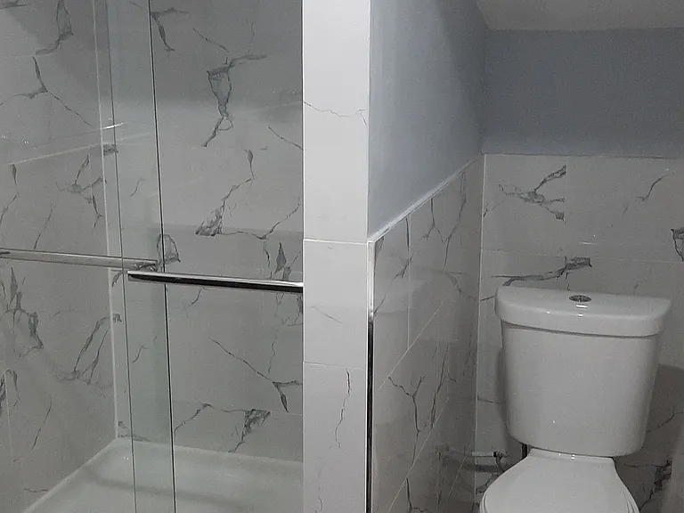 235 Hupfield Trl #BASEMENT — Photo 7
