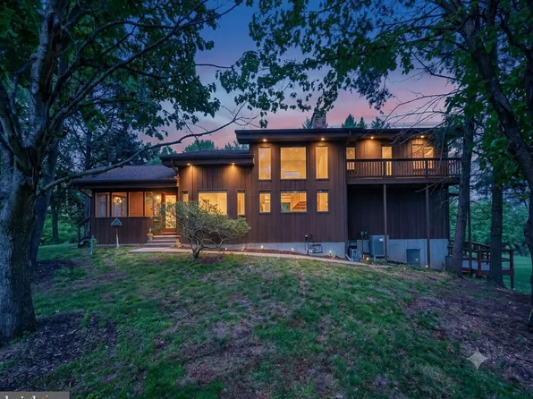648 Abbie Ln, Kearneysville, WV 25430