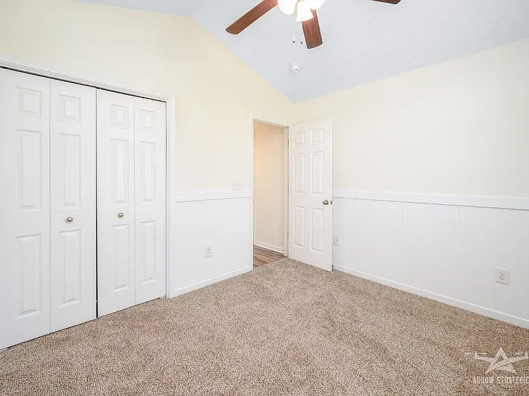 170 Woodland Park Loop — Photo 13