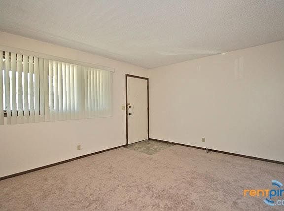 3rd image of 7001 Havelock Ave APT 8
